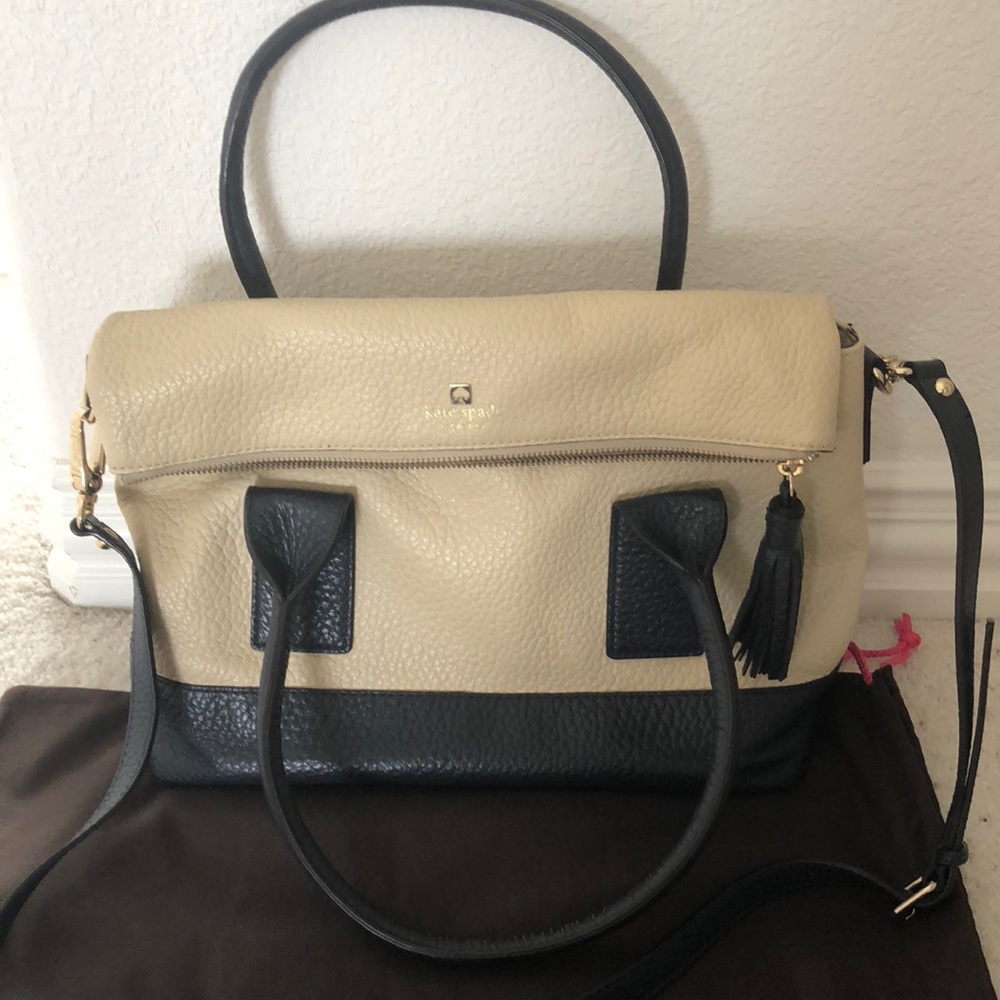 Kate Spade Navy and Cream handbag
